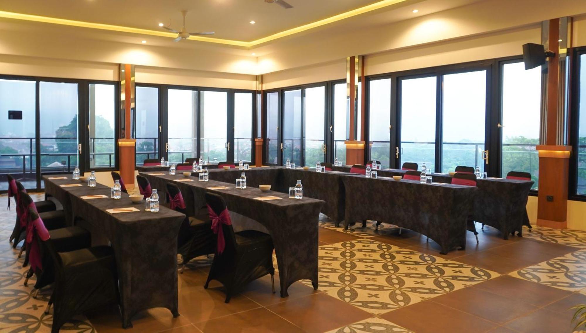 Grand Sunshine Resort & Convention Soreang Extérieur photo