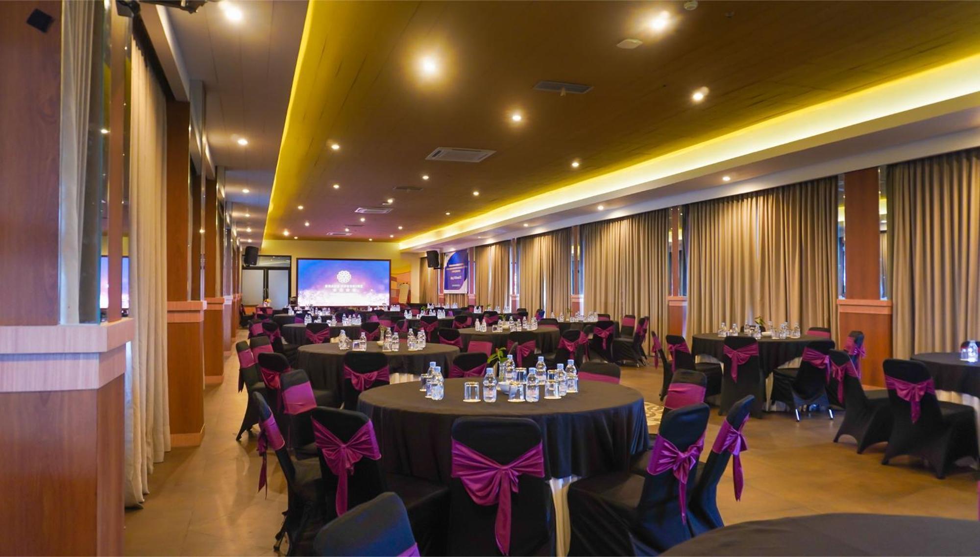 Grand Sunshine Resort & Convention Soreang Extérieur photo